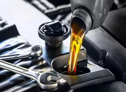 بهترین زمان تعویض روغن موتور برق