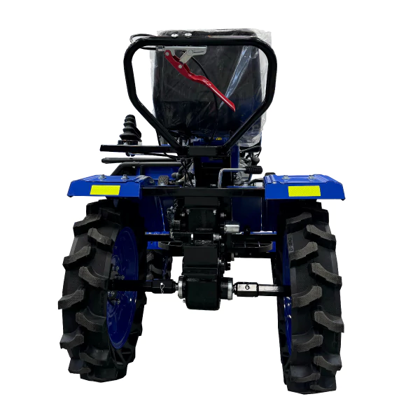 نمای لاستیک های عقب و کلاچ تیلر کولتیواتور 4 چرخ آگرو چراغ دار 12 اسب بخار مدل AG001-2